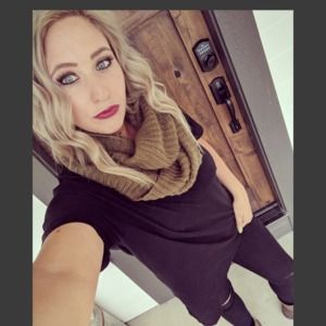 Meet your Posher, Kelly